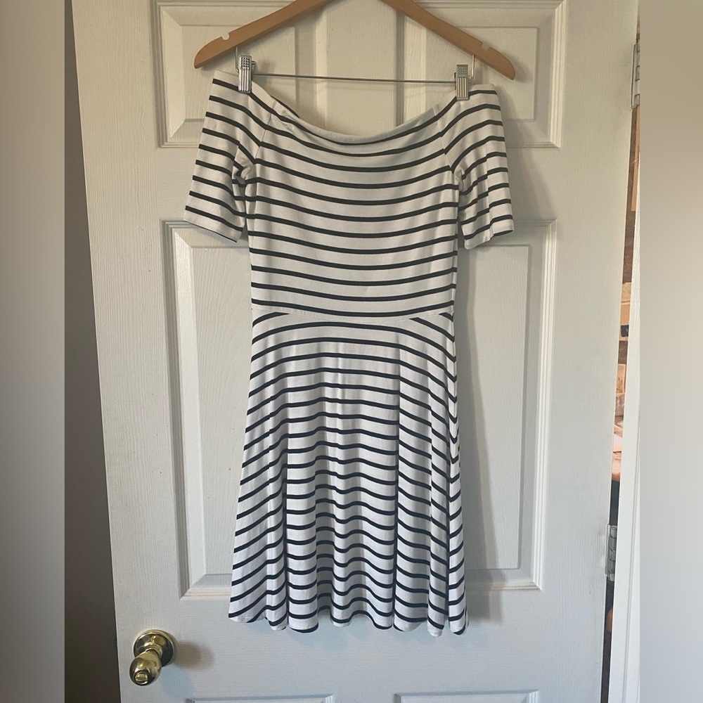 White House black market dress